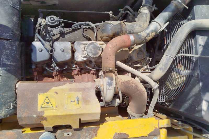 OmecoHub - Immagine NEW HOLLAND E245C